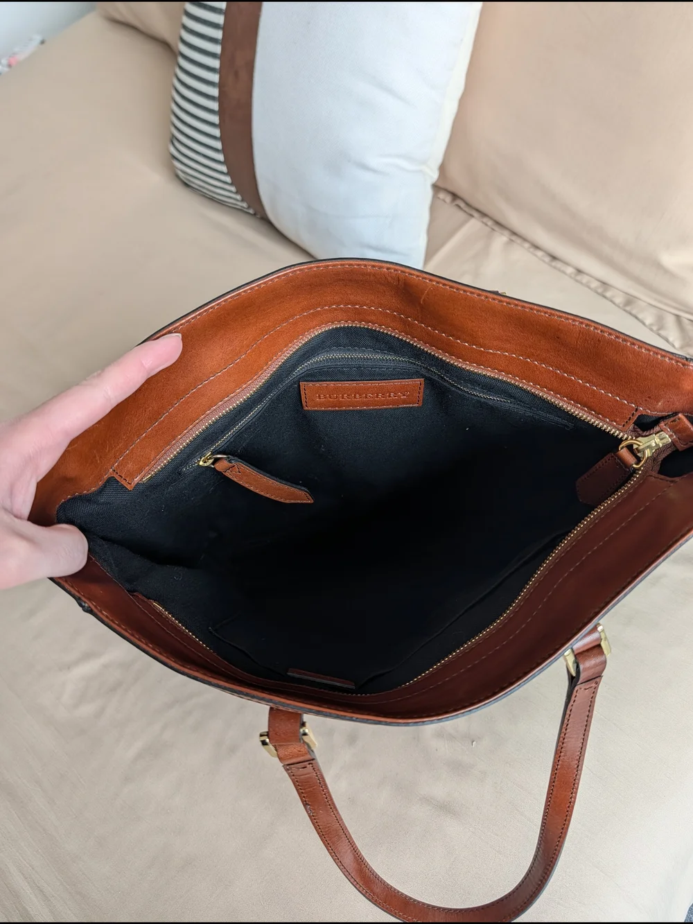 Burberry House Check Canvas & Brown Leather Tote Bag - Picture 8 of 15